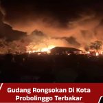 Gudang Rongsokan Di Kota Probolinggo Terbakar