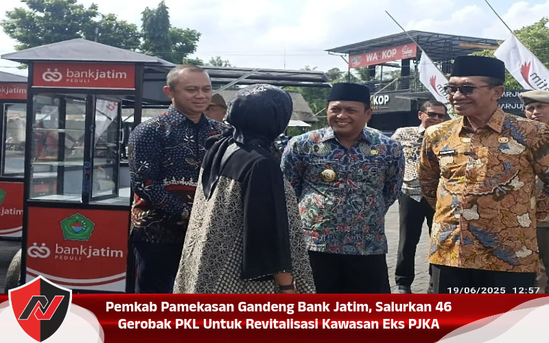 Pemkab Pamekasan Gandeng Bank Jatim, Salurkan 46 Gerobak PKL Untuk Revitalisasi Kawasan Eks PJKA