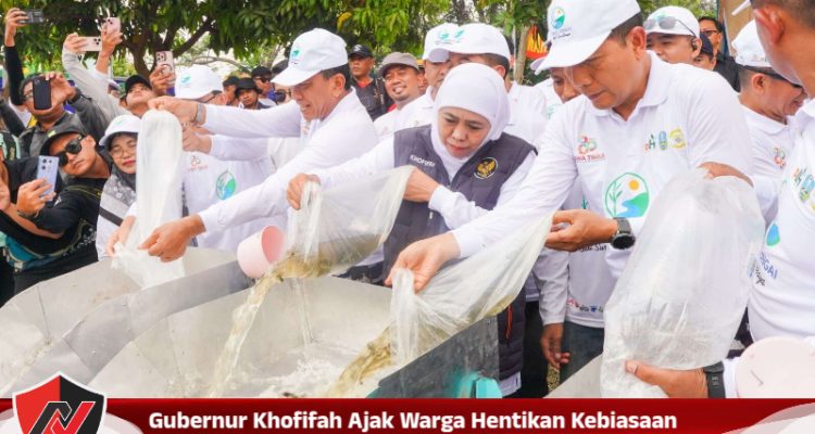 Gubernur Khofifah Ajak Warga Hentikan Kebiasaan Buang Sampah Ke Sungai