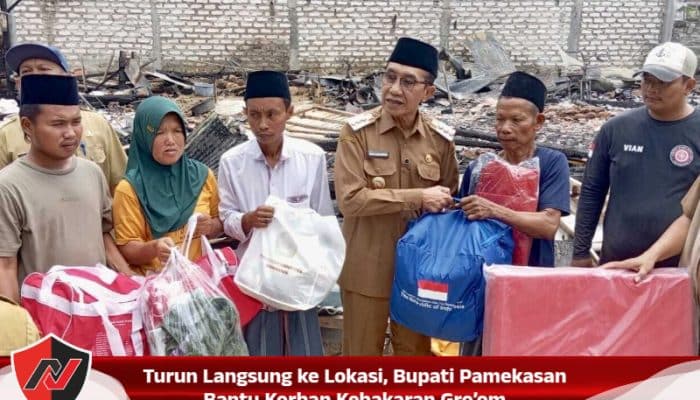 Turun Langsung ke Lokasi, Bupati Pamekasan Bantu Korban Kebakaran Gro’om