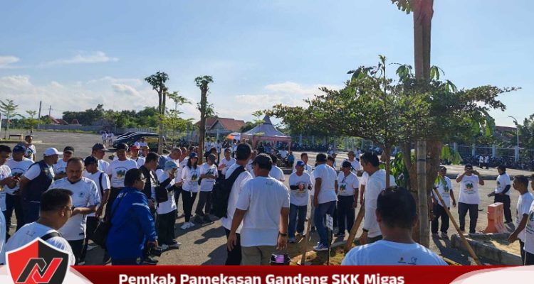 Pemkab Pamekasan Gandeng SKK Migas Tanam Ratusan Pohon Di SGMRP